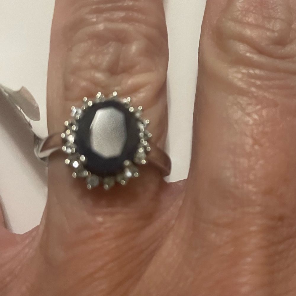 Silver w/blue center Costume Ring with rhinestones border, size approx 6 1/2 NWT